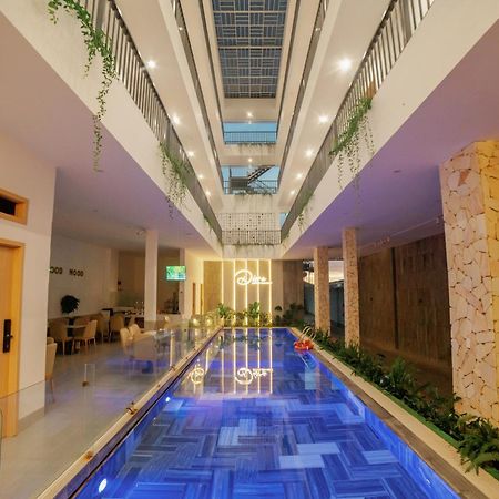 Diora Hotel Pleiku By Hos Buitenkant foto